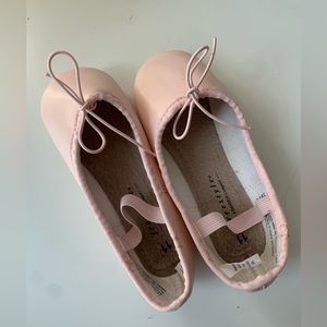 Danskin Kids Ballet Dance Shoes size 11